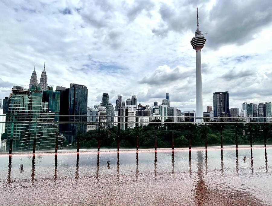 #23 Kl Towel View Twin Bed Suites @ Infinity Pool Kuala Lumpur Eksteriør bilde